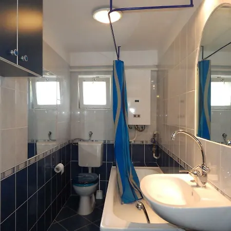 아파트 Aviator Apartman 에게르