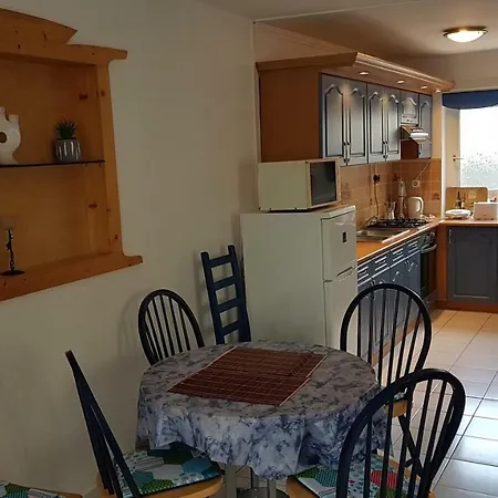 Aviator Apartman 에게르