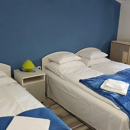 Aviator Apartman 아파트 *
